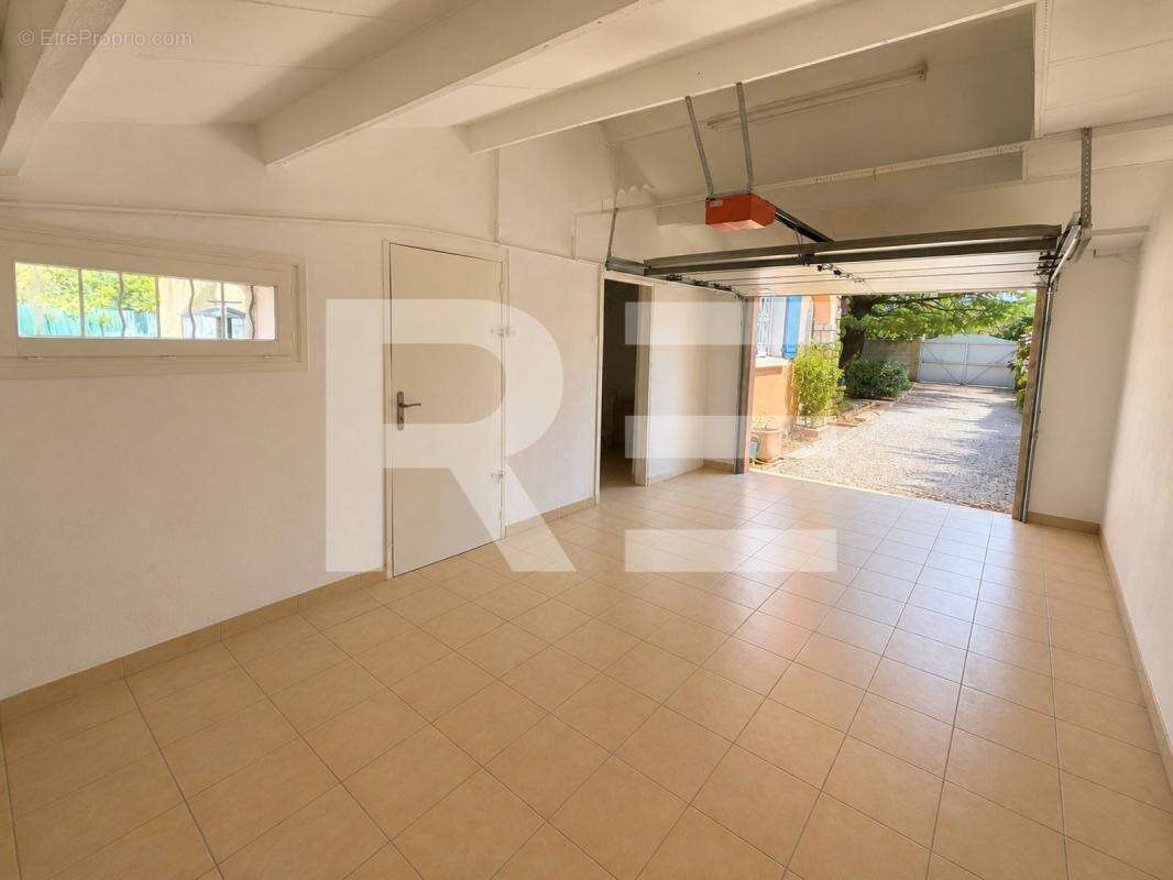 Maison de plain-pied avec grand jardin – Proche centre de Villeneuve-lès-Avignon - photo 11