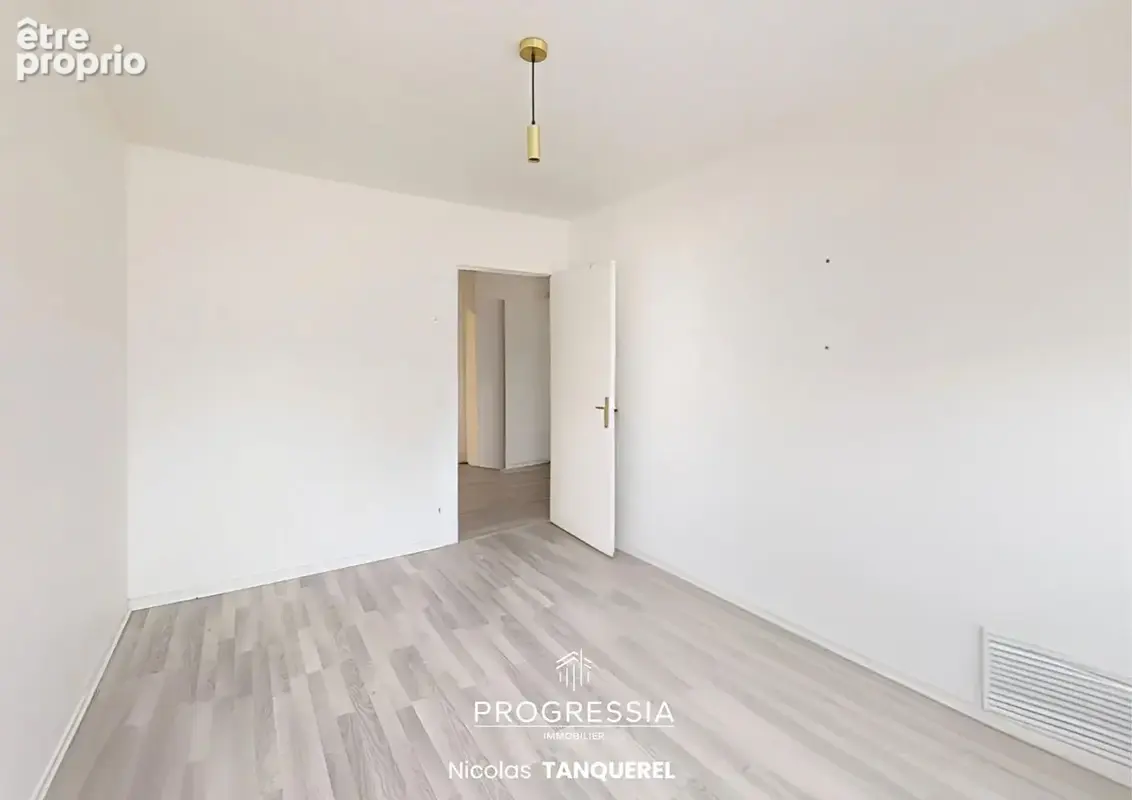 Le havre - les docks - appartement f4 avec balcon, ascenseur et parking - photo 4