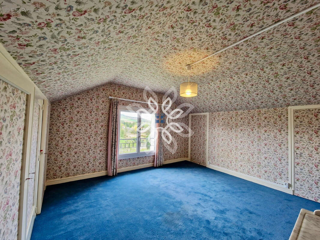 Maison à CLERMONT-FERRAND