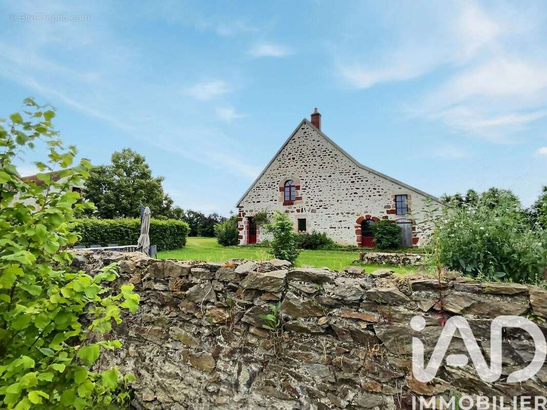 Maison 754 m² à Audes  - photo 6