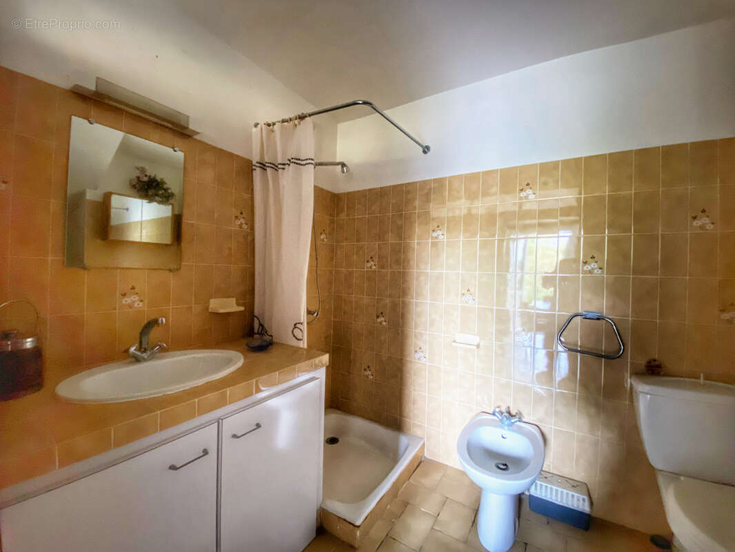 Maison à SAINT-PALAIS