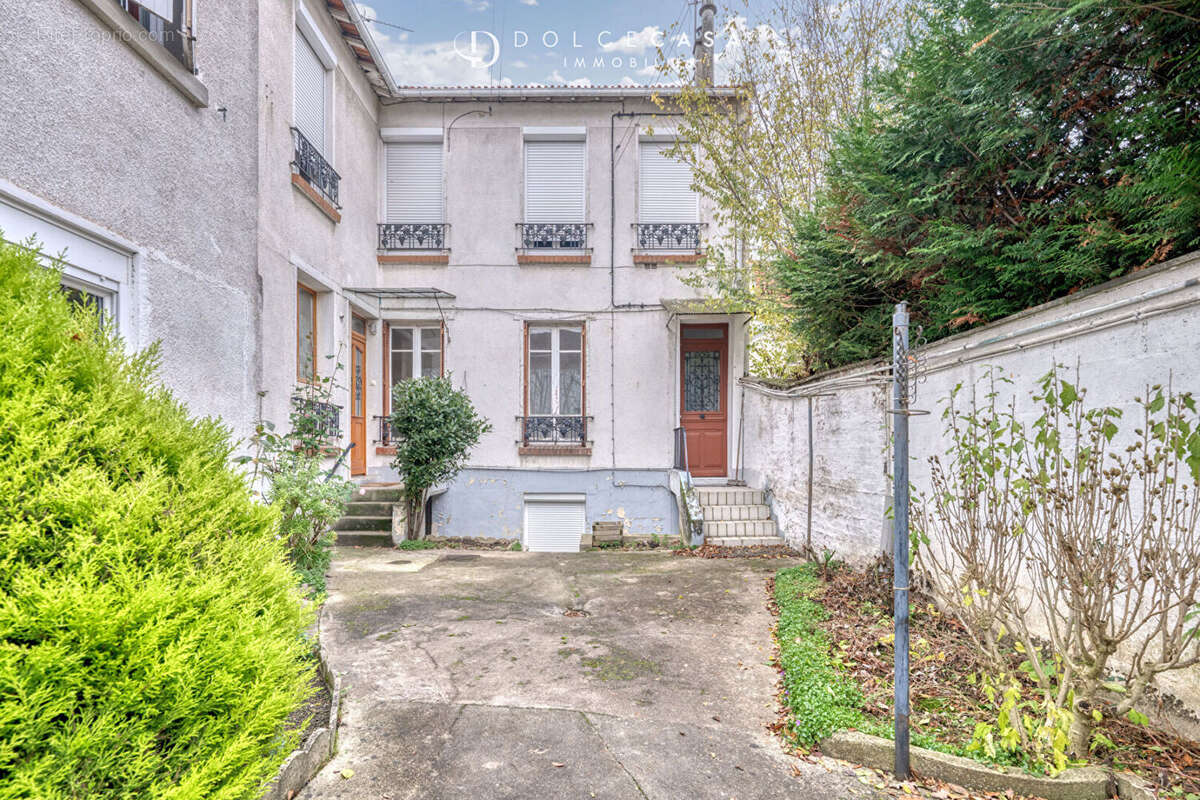 Appartement à FONTENAY-SOUS-BOIS