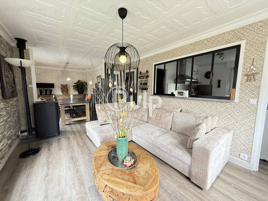 Maison à HENIN-BEAUMONT