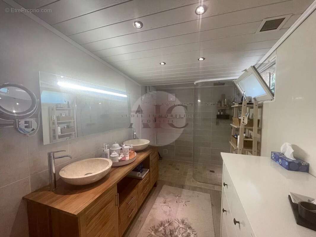 Maison à SAINT-PAUL-EN-FORET