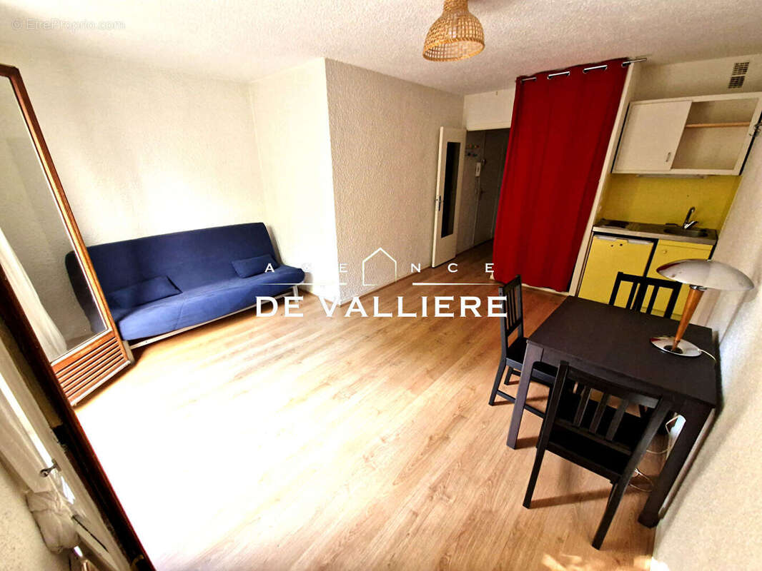 Appartement à NANTERRE