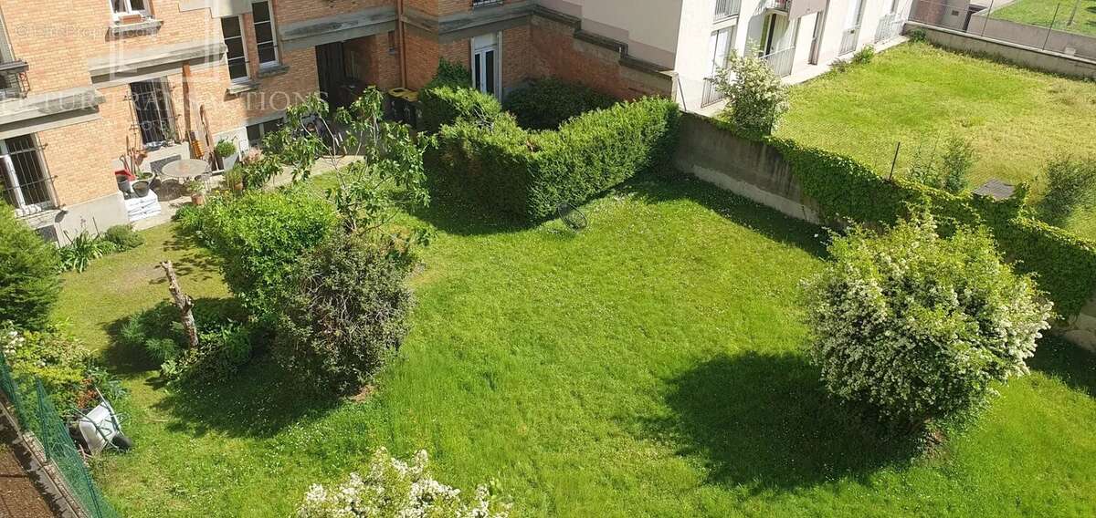 Appartement à COLOMBES