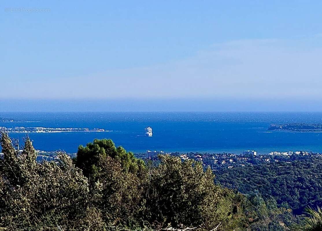 Maison à LES ADRETS-DE-L'ESTEREL