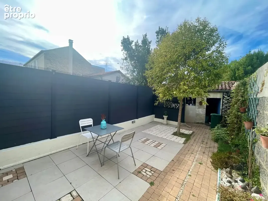 Maison 4 pièces 98 m² à vendre à Saintes (17100) - photo 9