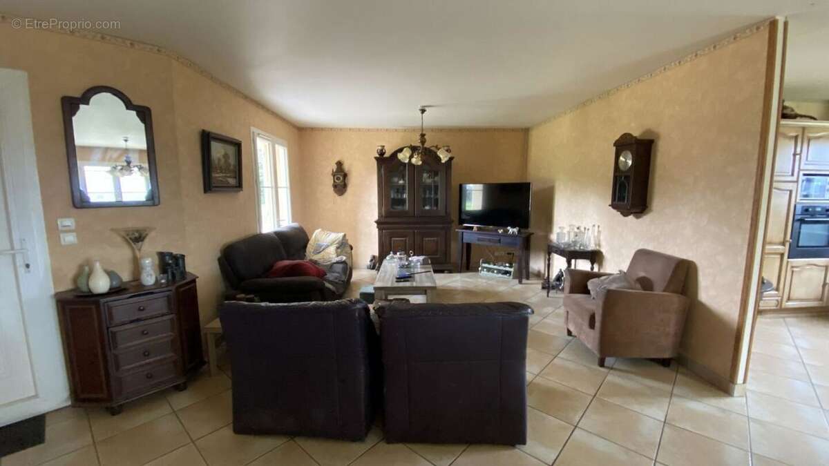 Maison à SAINT-CLAUD