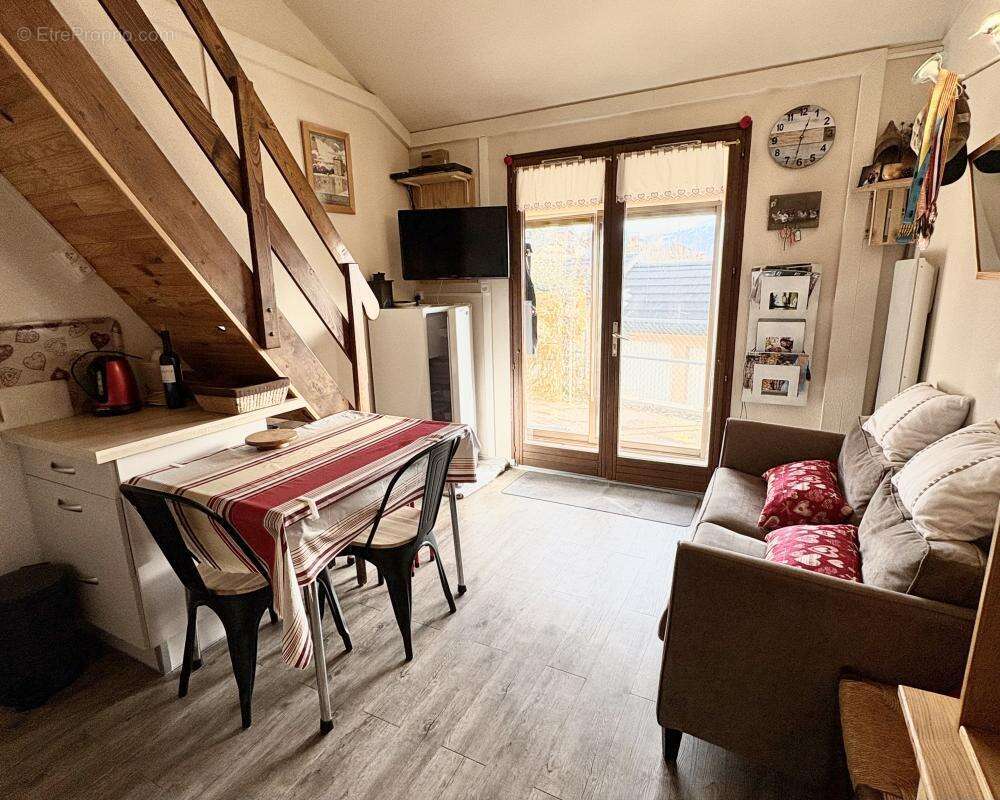 Appartement à FONT-ROMEU-ODEILLO-VIA