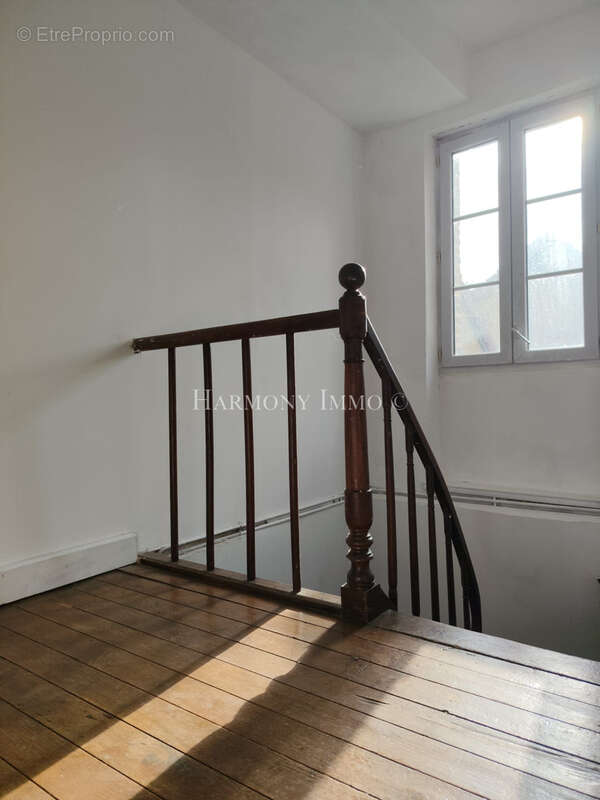 Maison à LONGNY-AU-PERCHE
