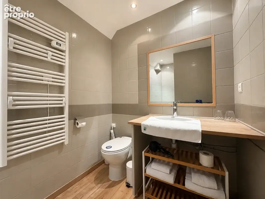 Propriété de charme de 263m2, avec piscine et activité de chambres d’hôtes - photo 16