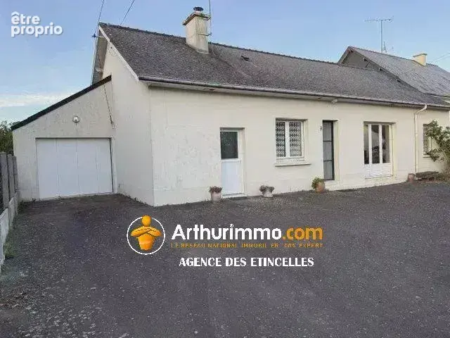 Maison à MARTIGNE-FERCHAUD
