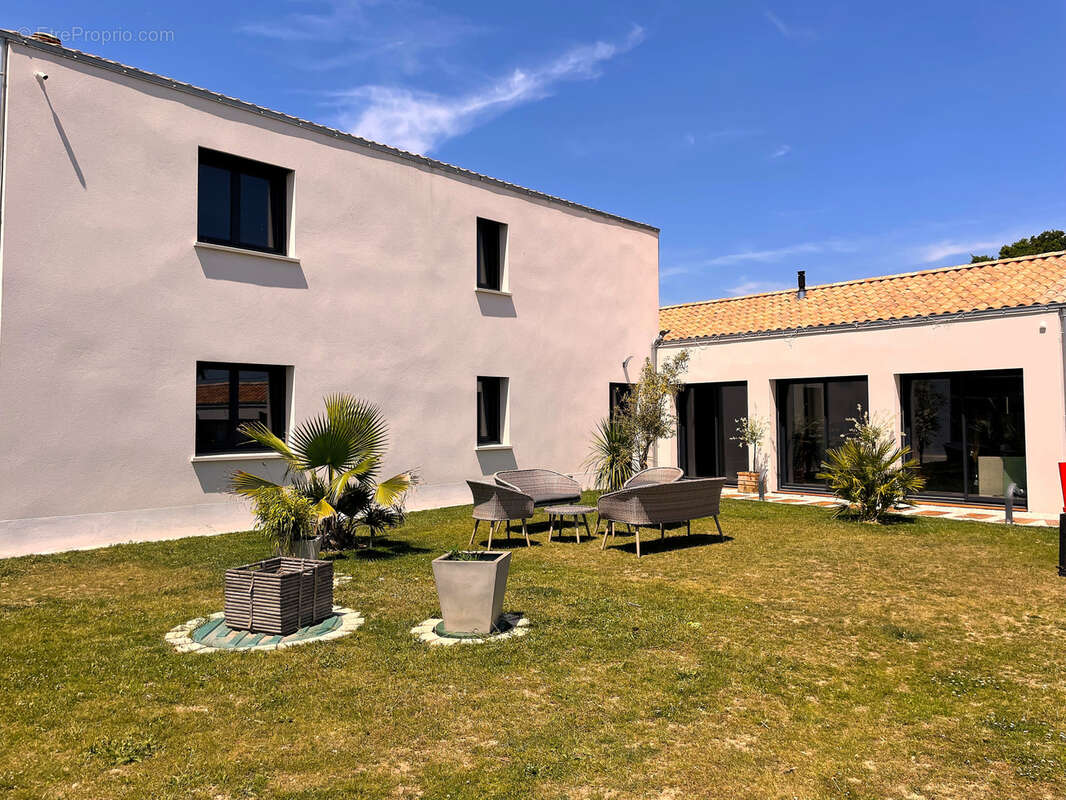 Maison à LA PLAINE-SUR-MER