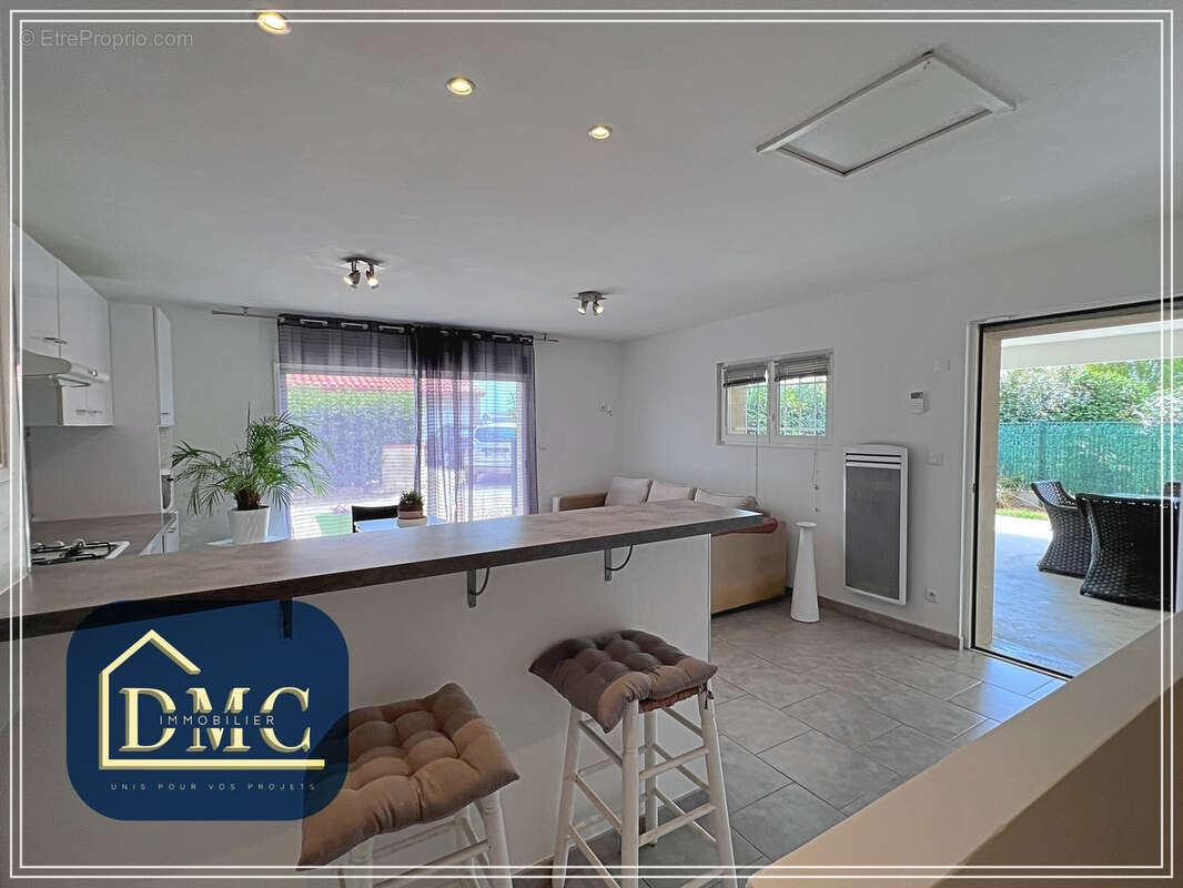 Belle maison familiale de 186 m2 avec piscine, studios indépendants et grand terrain paysagé - photo 21