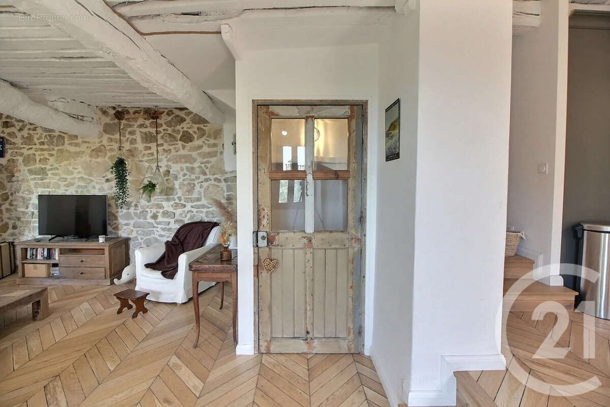 Maison à OPIO