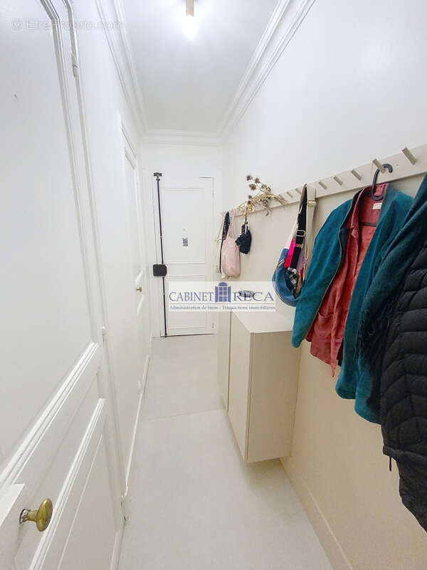 Appartement à PARIS-20E