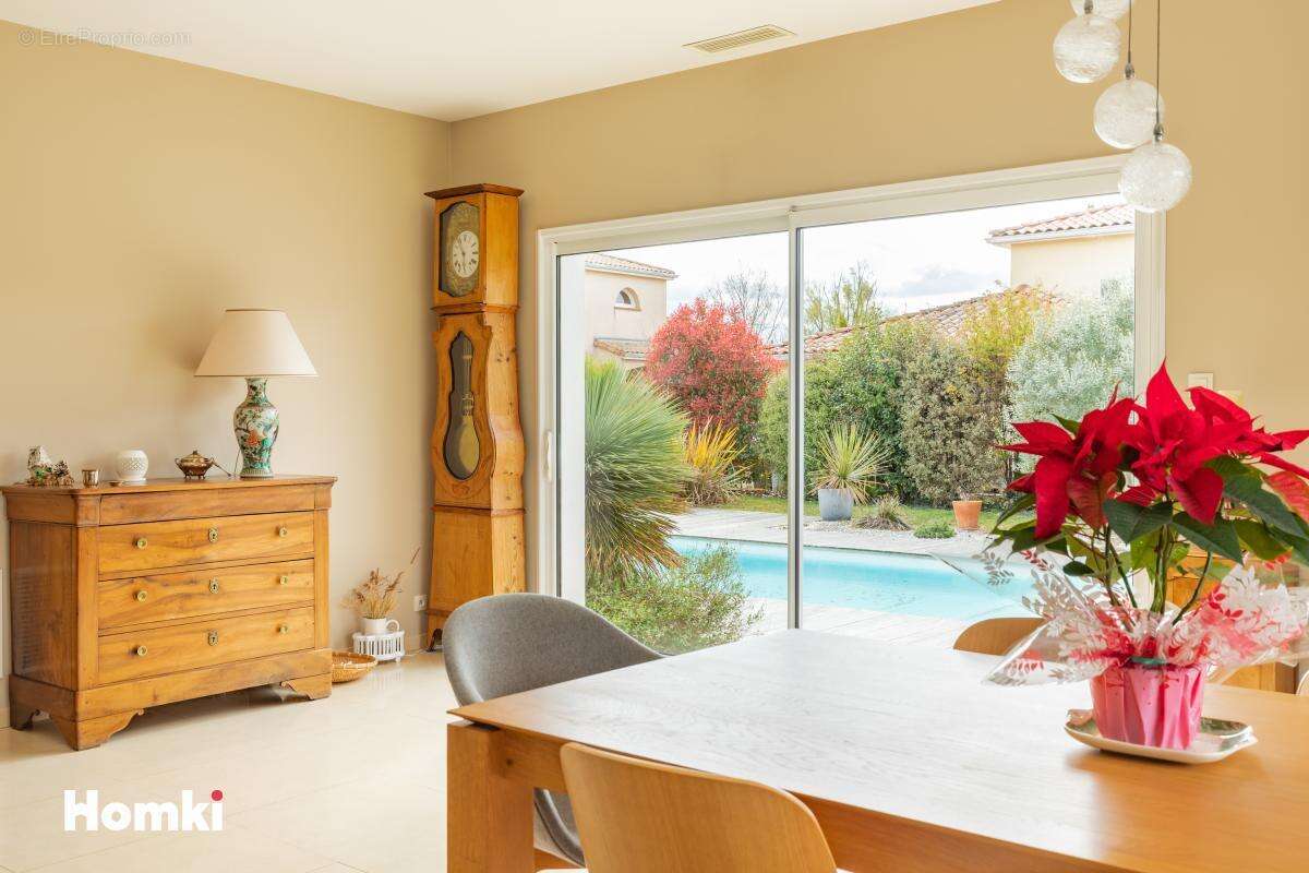 Maison à PECHBONNIEU