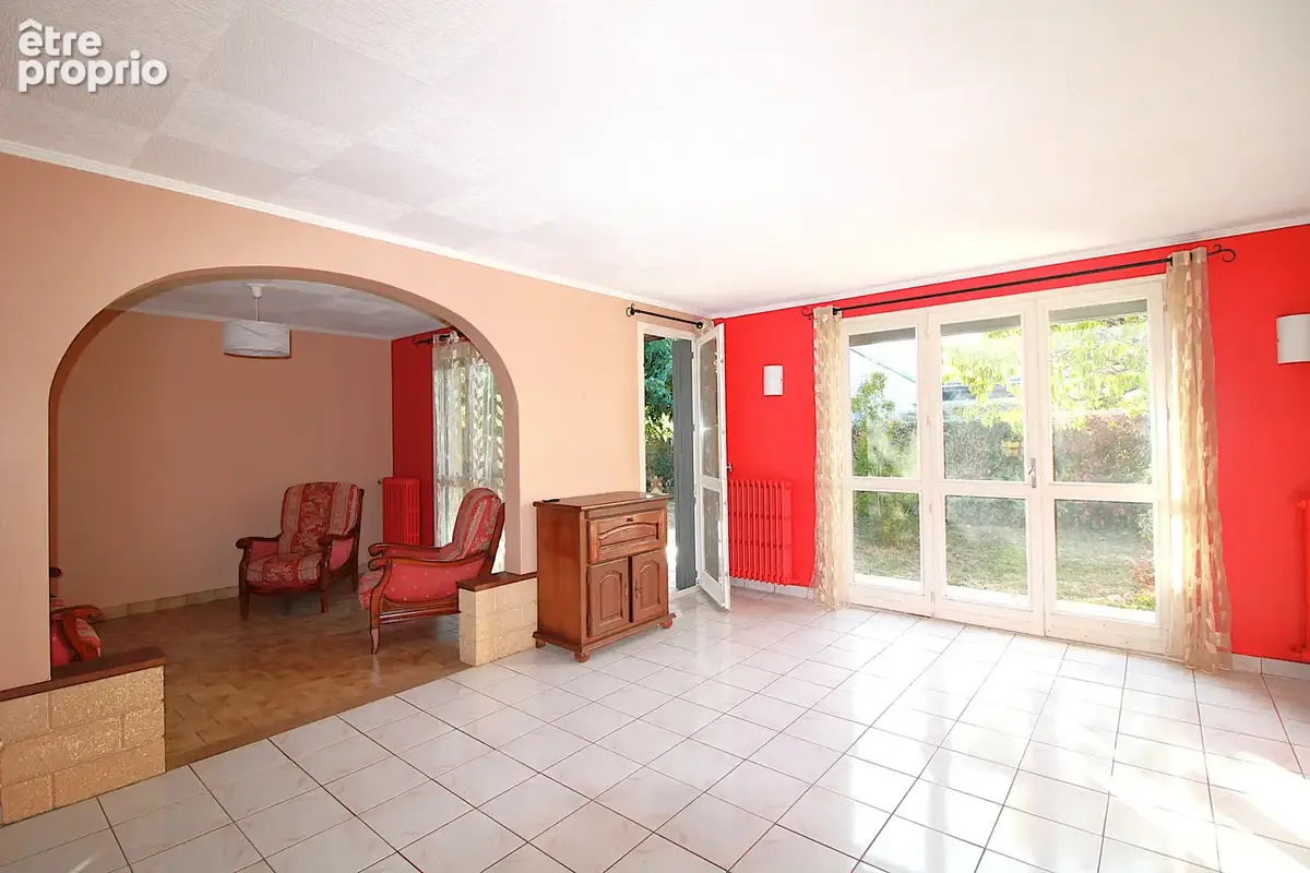 Maison de plain-pied à saint-sylvain-d'anjou - photo 3