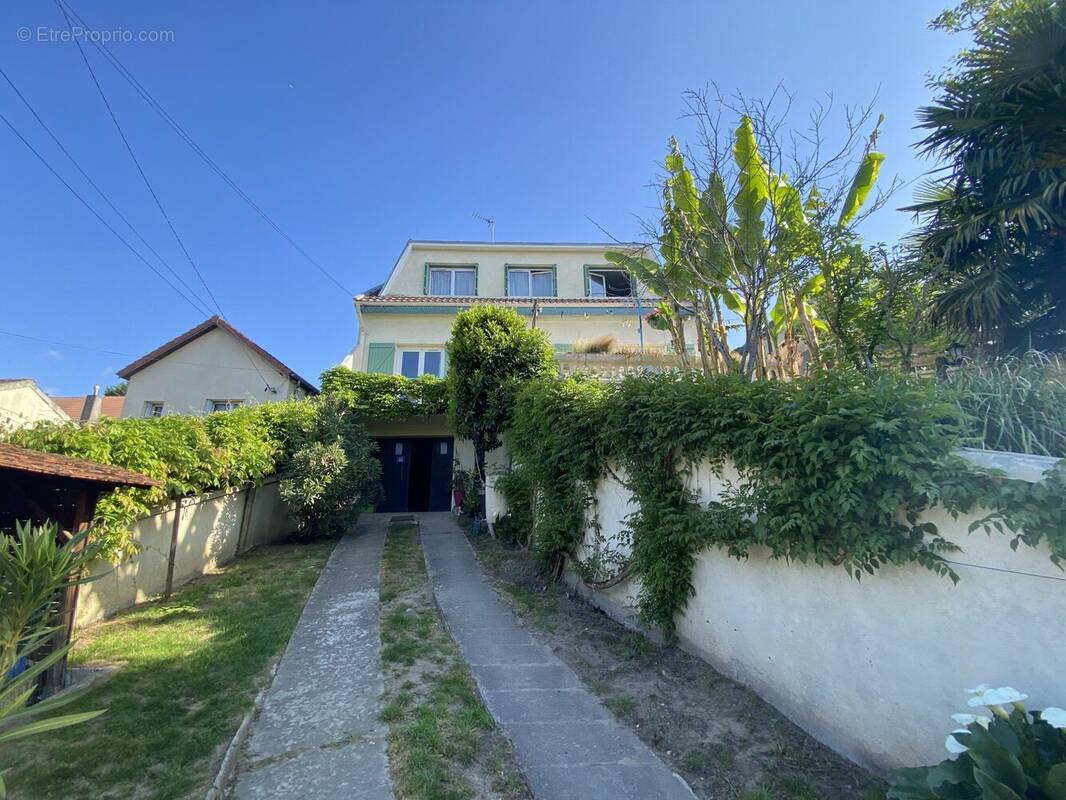 Maison à MONTFERMEIL