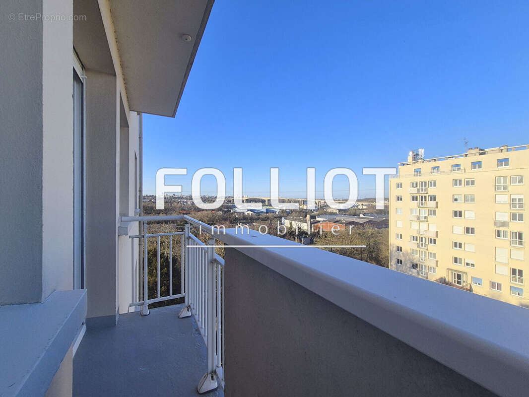 Appartement à MONDEVILLE