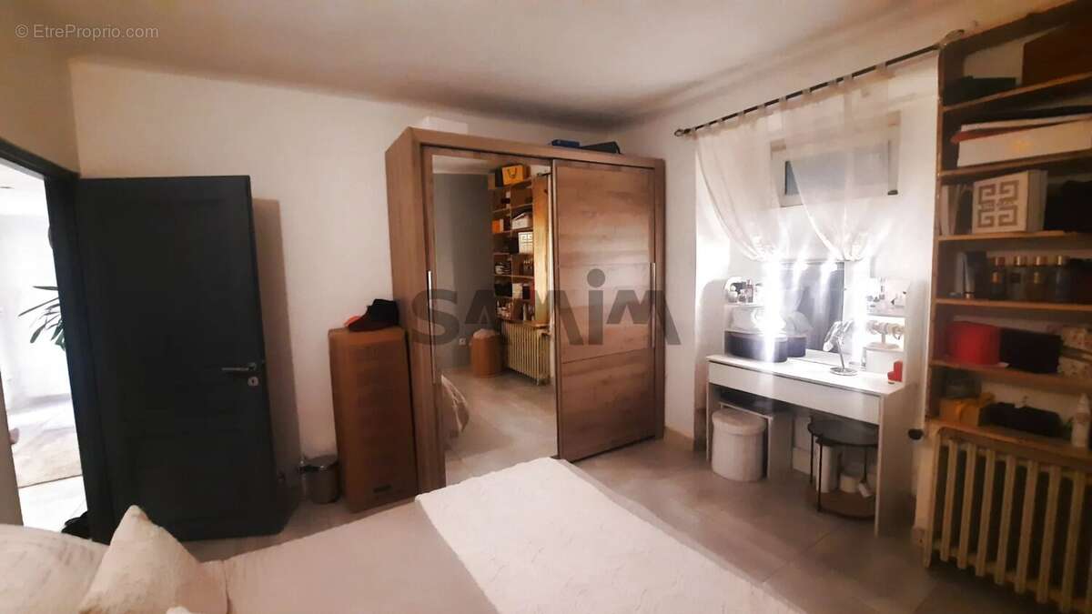 Maison à QUISSAC