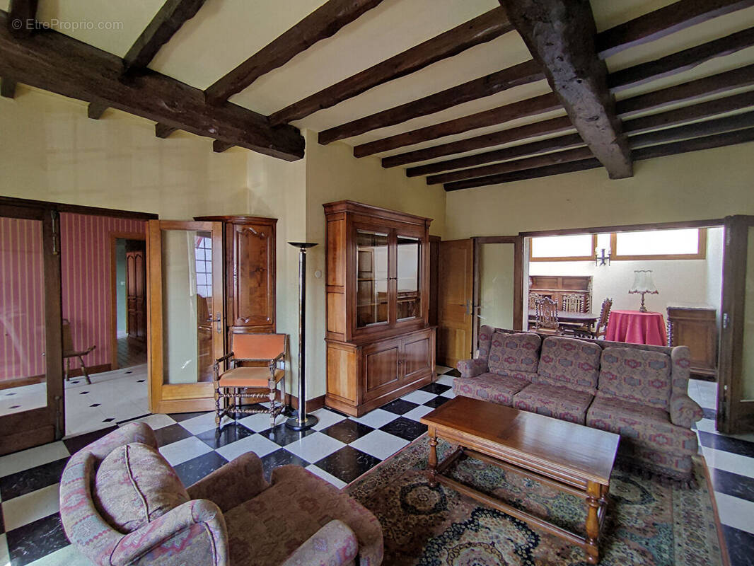 Maison à BOHAIN-EN-VERMANDOIS