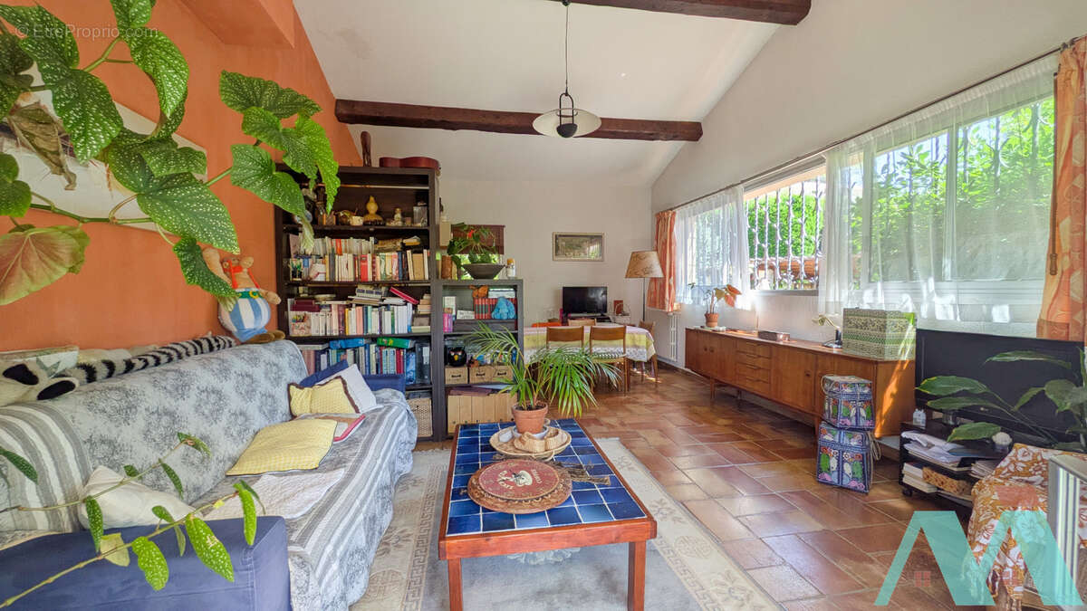 Maison à LA CADIERE-D'AZUR