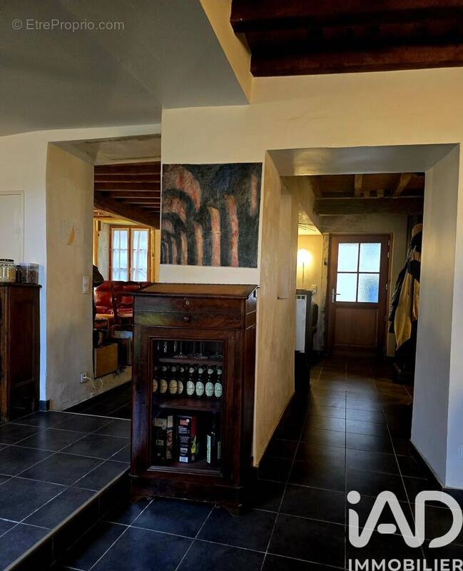 Photo 1 - Maison à CHAMBOST-LONGESSAIGNE
