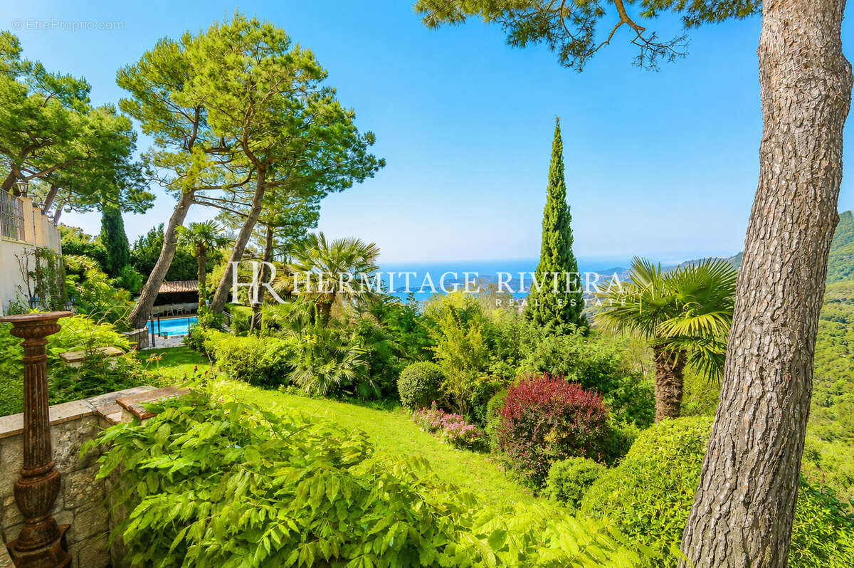 Maison 236 m² à Eze  - photo 21