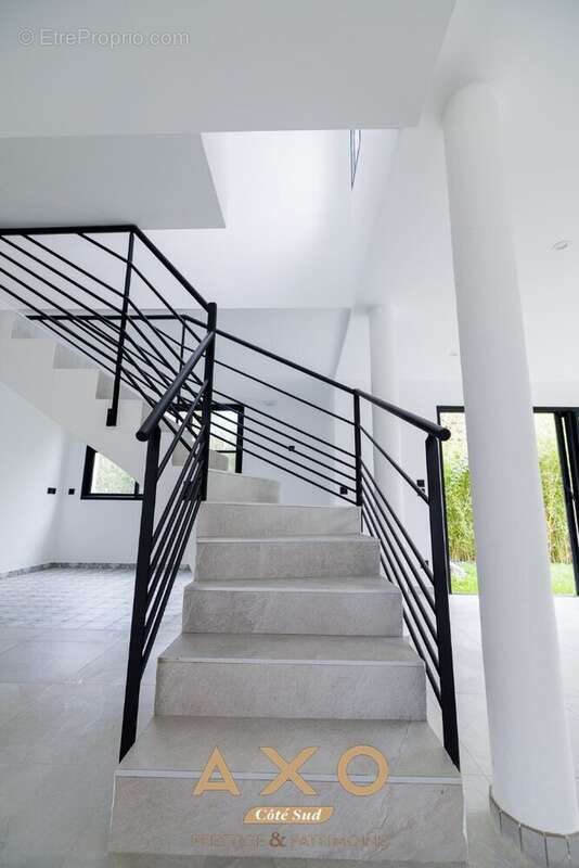 Maison à SALON-DE-PROVENCE