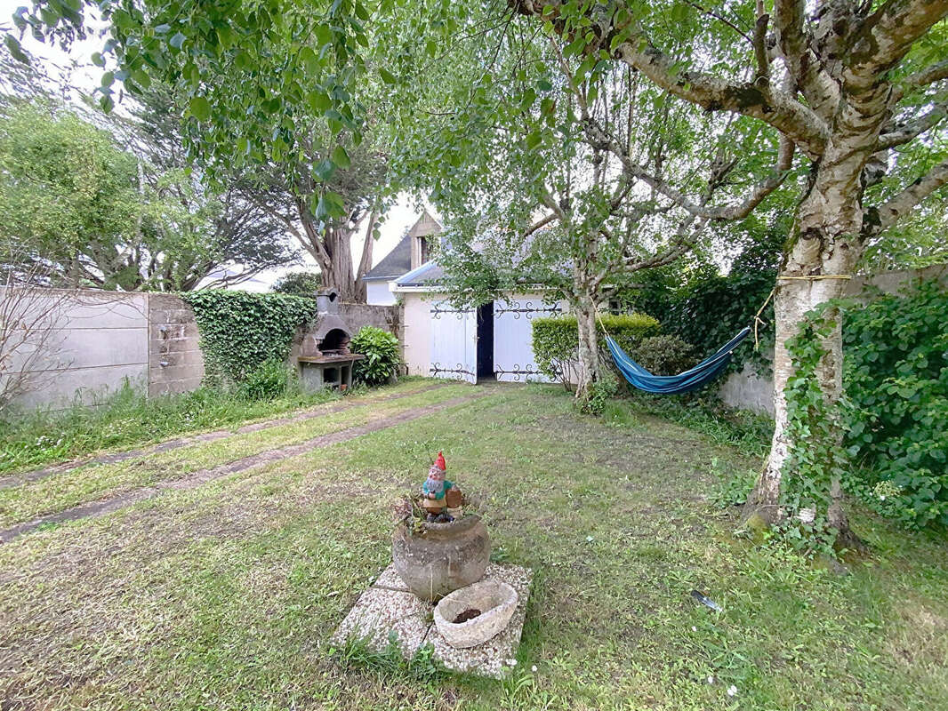 Maison à LE POULIGUEN