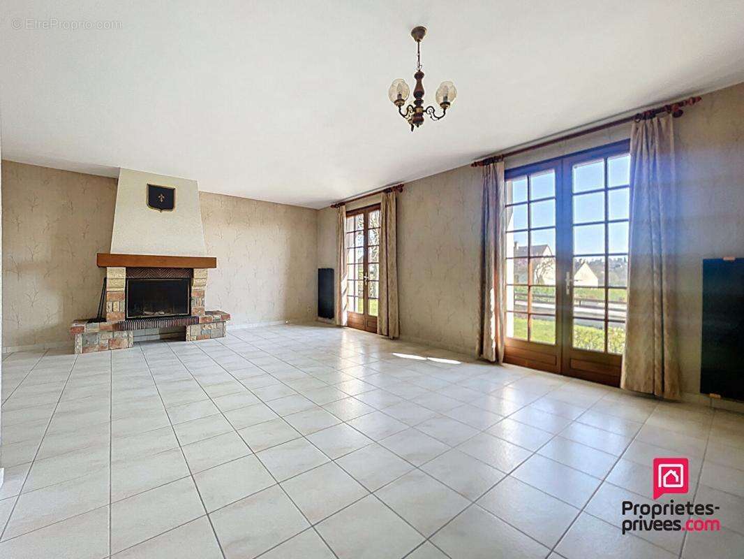 Maison à SAINT-MARTIN-DU-VIEUX-BELLEME