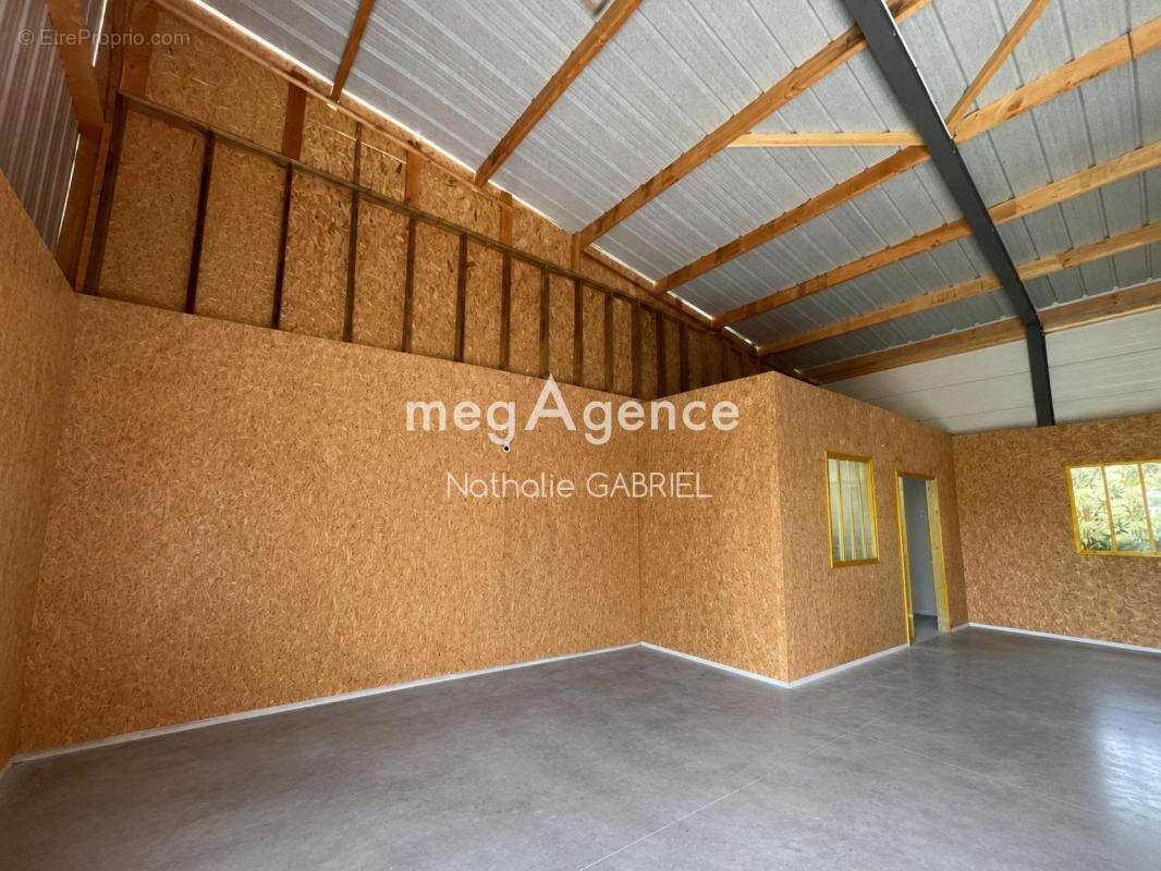 ANGERS - Idéal investisseur - Entrepot neuf en partie loué ZA Corzé - photo 5