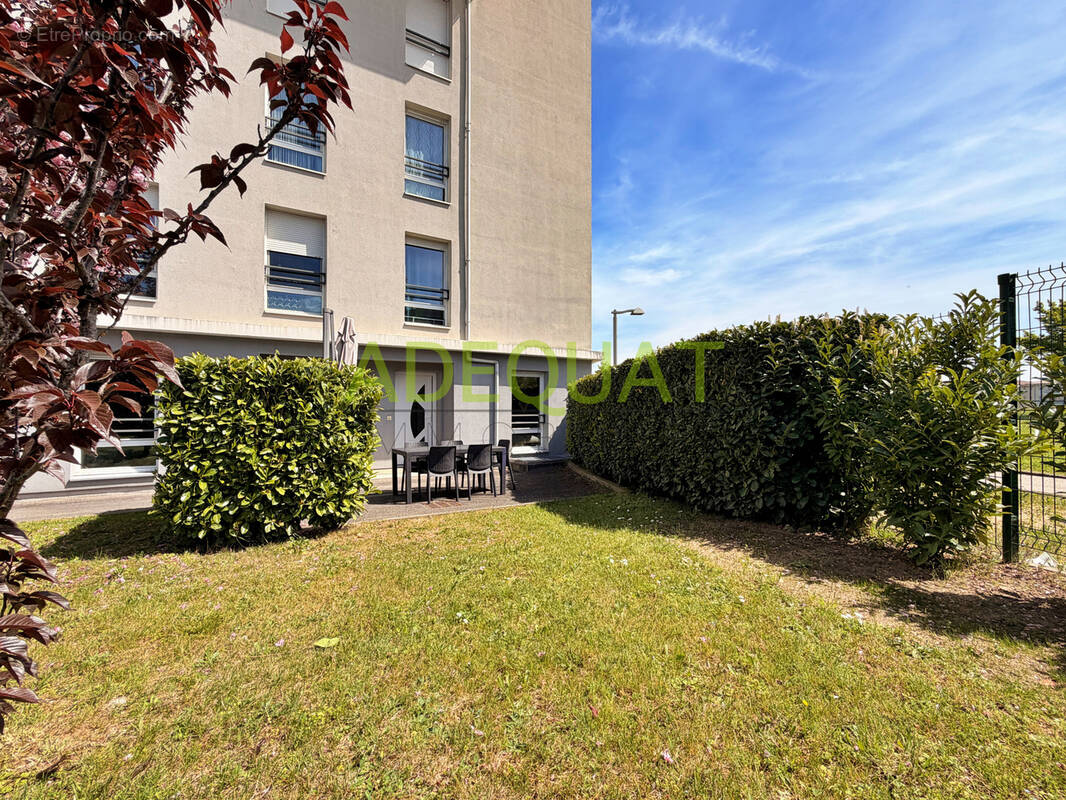 Appartement à L'ISLE-D'ABEAU