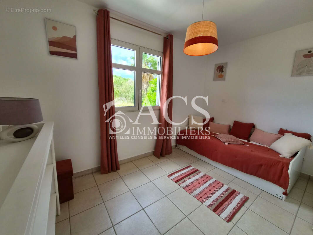 Magnifique F4 équipé avec grande terrasse et garage - photo 17