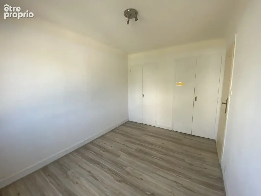 Appartement T2 de 36,31 m2 -  centre ville de Tarbes - photo 6