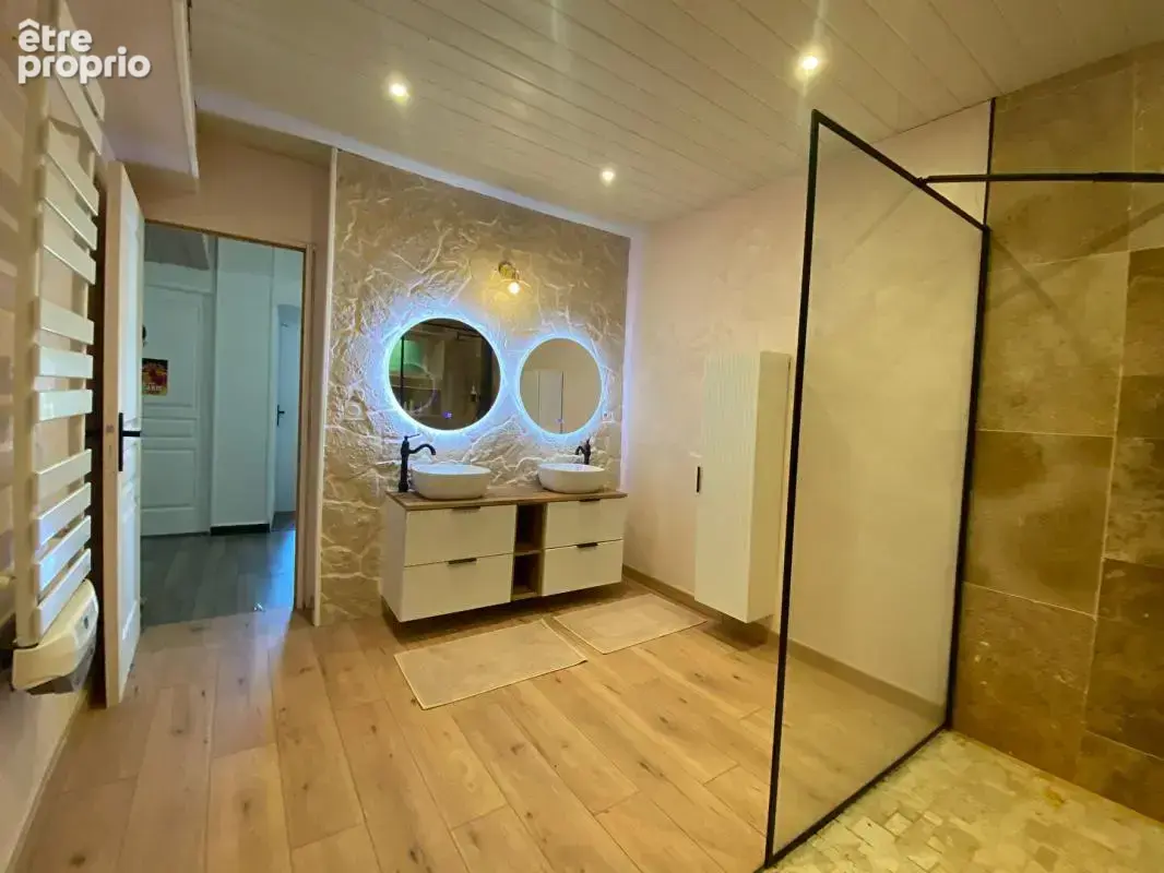 Maison  de type 8  aux Coteaux Du Lizon - photo 7