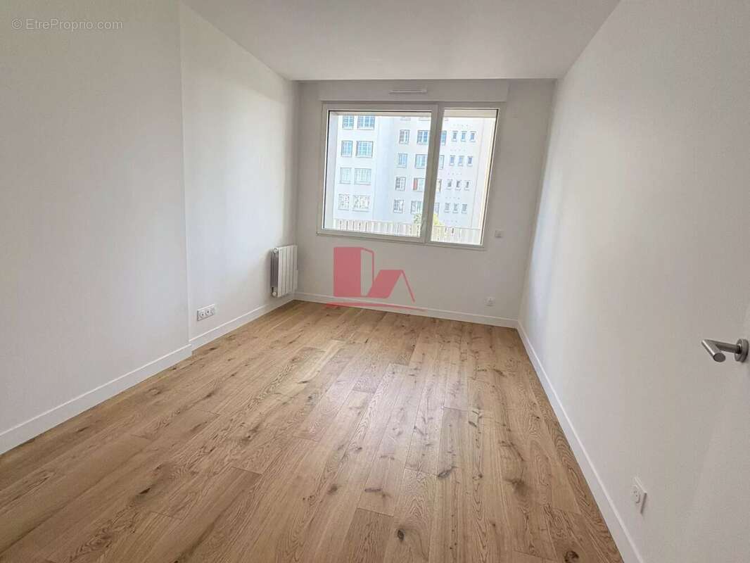 Appartement à ISSY-LES-MOULINEAUX