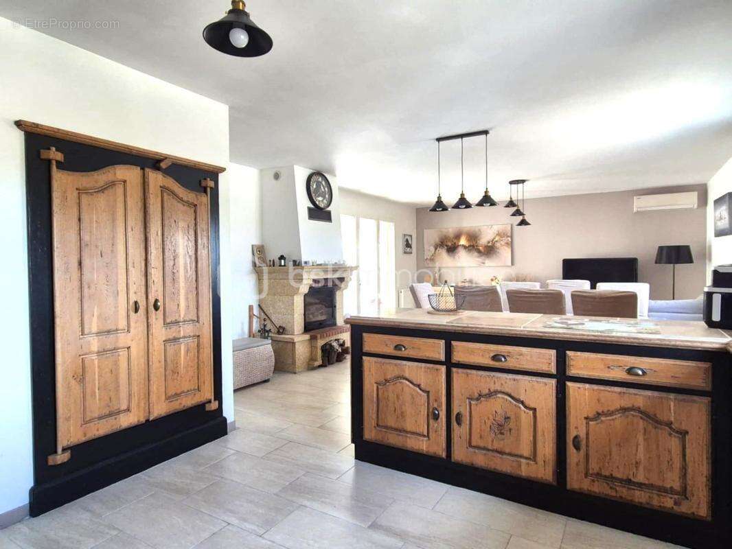Villa de plain-pied & 3 studios indépendants – Un domaine qui s'autofinance - photo 8
