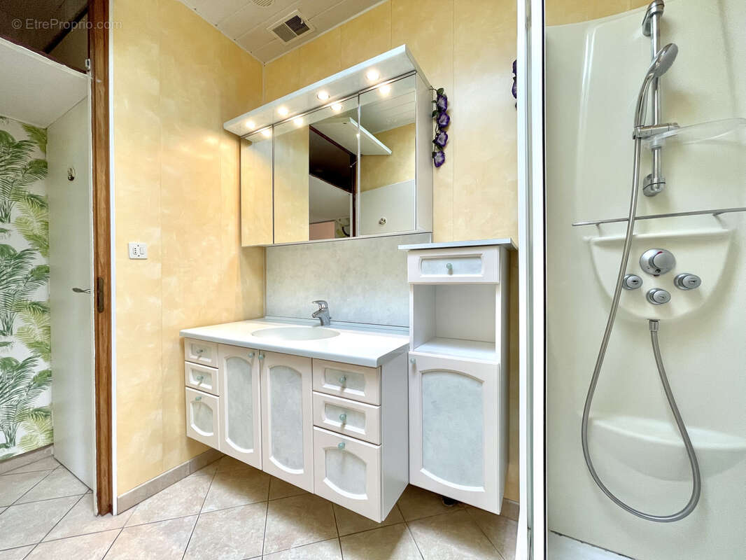 Maison à HEROUVILLE-SAINT-CLAIR