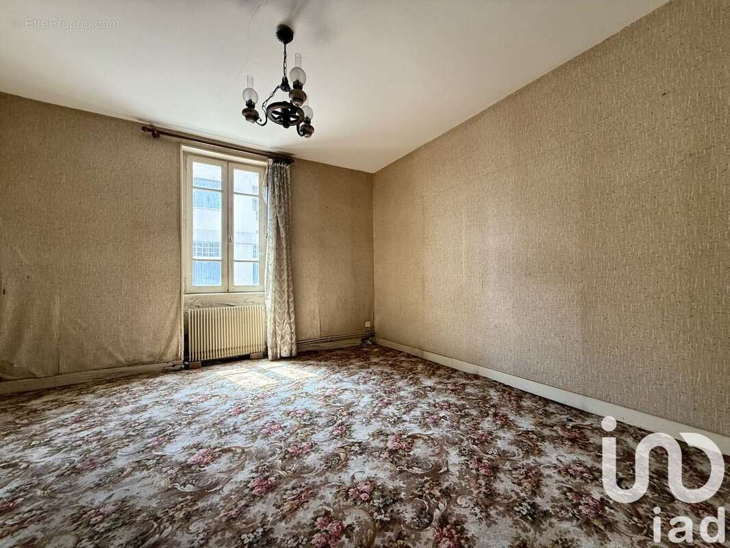 Photo 2 - Appartement à MONTLUCON