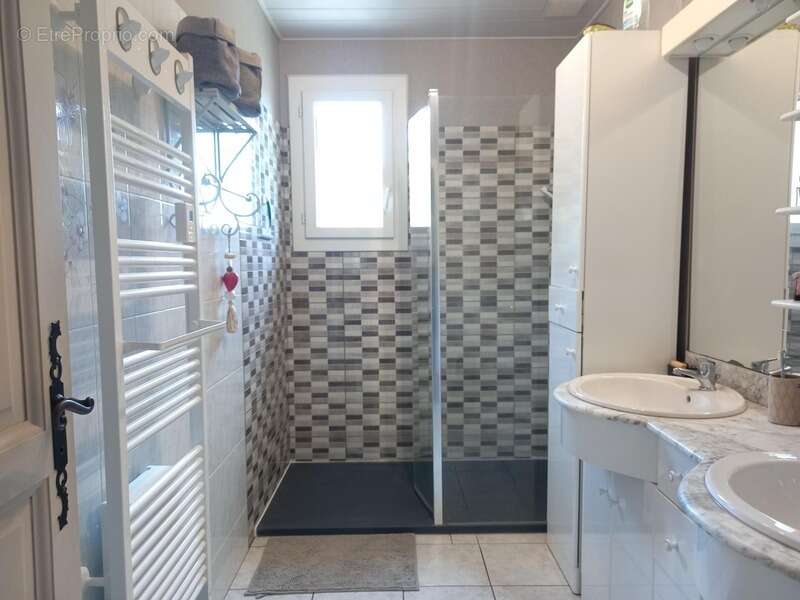 Maison à vendre 6 pièces VILLEFRANCHE DE ROUERGUE (12) - photo 9