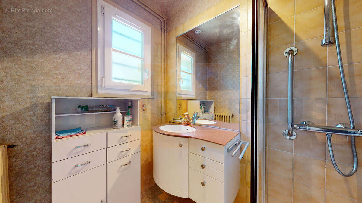 Maison à BOIS-D'ARCY