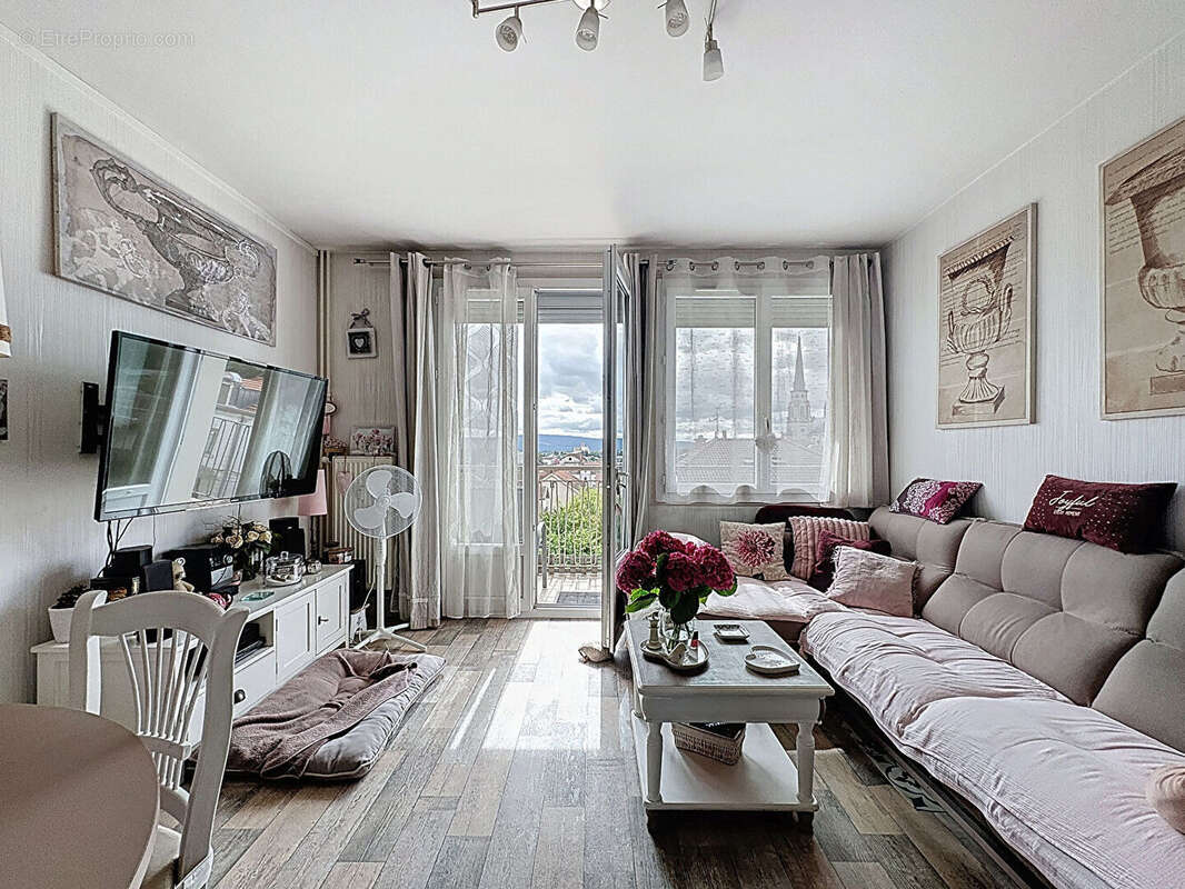 Appartement à BOURG-EN-BRESSE