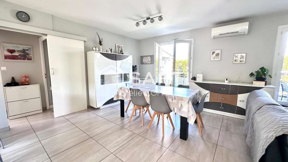 Photo 5 - Maison à CHAVANOZ