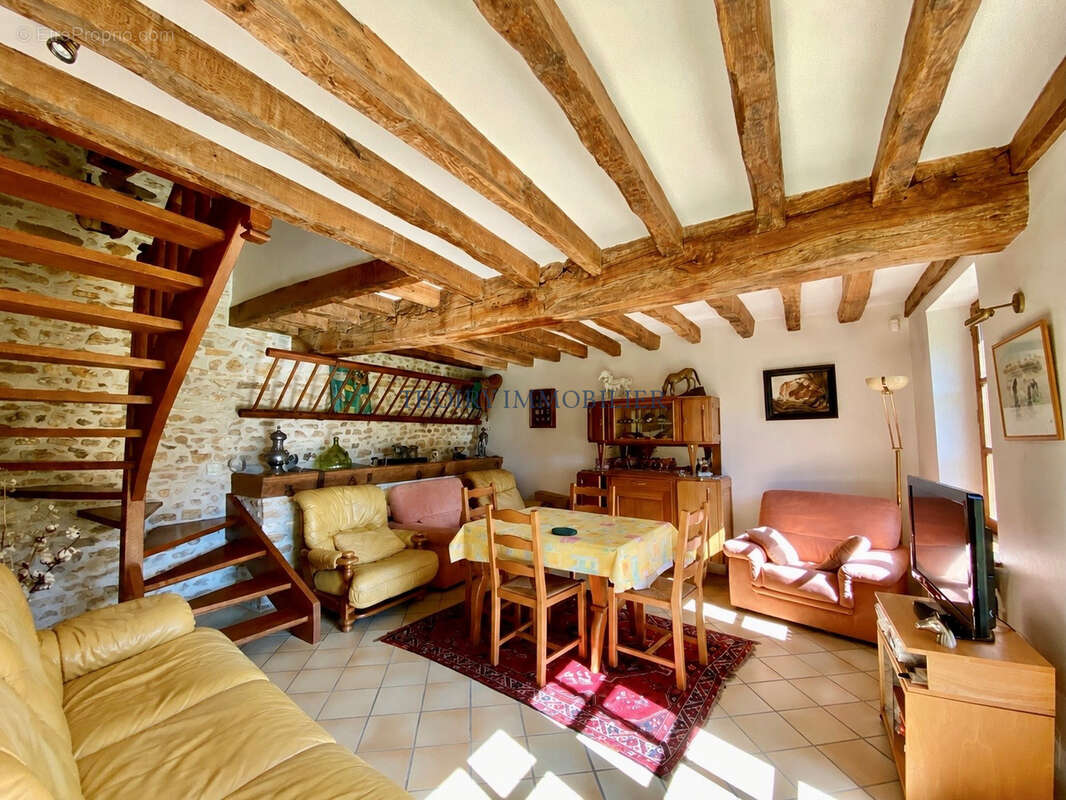 Maison à THOIRY