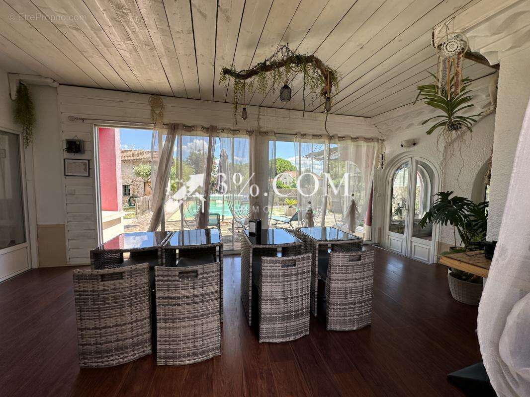 Maison de caractères 10 pièces, 7 chambres avec piscine - photo 10