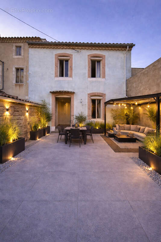 Maison à FABREZAN