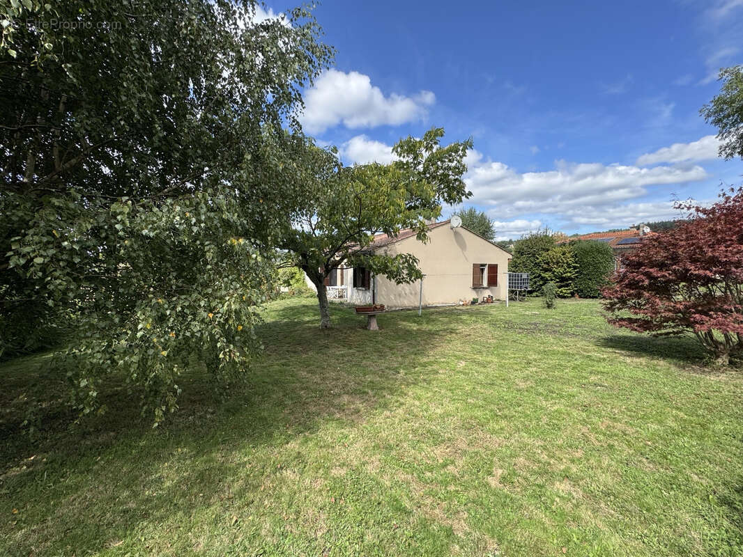 Maison à PONT-DE-LARN